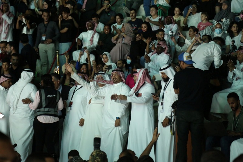 رابح صقر يختتم فعاليات مهرجان جرش وسط تفاعل جماهيري كبير 2 رابح صقر يختتم فعاليات مهرجان جرش وسط تفاعل جماهيري كبير